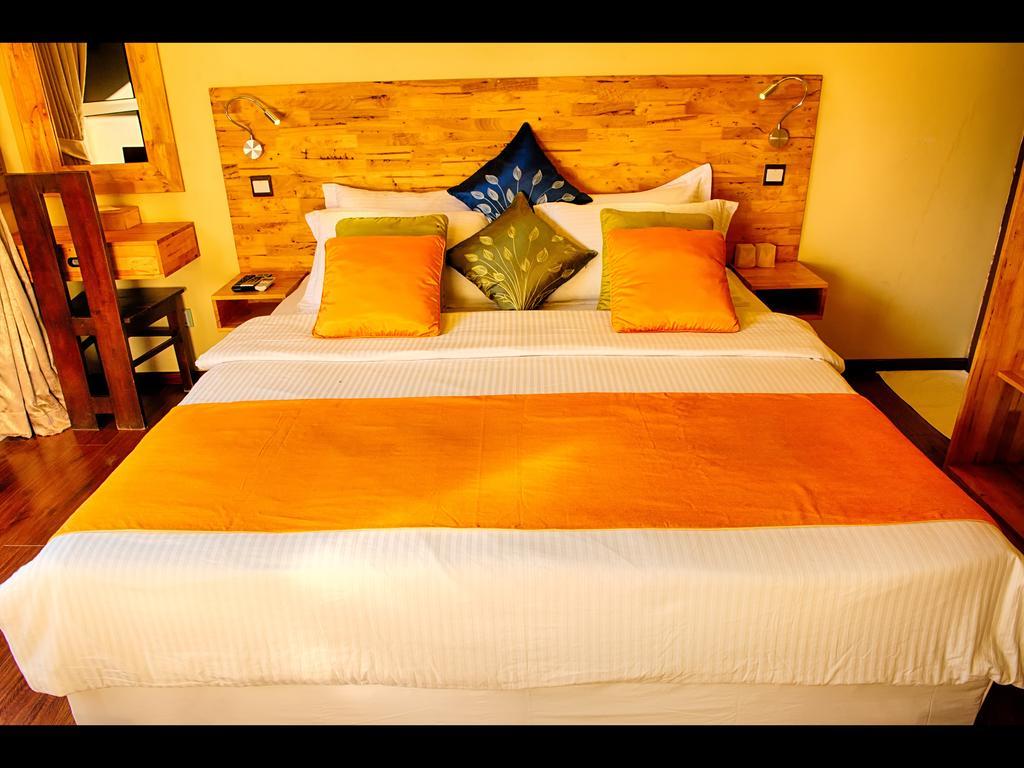 Narnia Maldives Hotel остров Маафуши Екстериор снимка