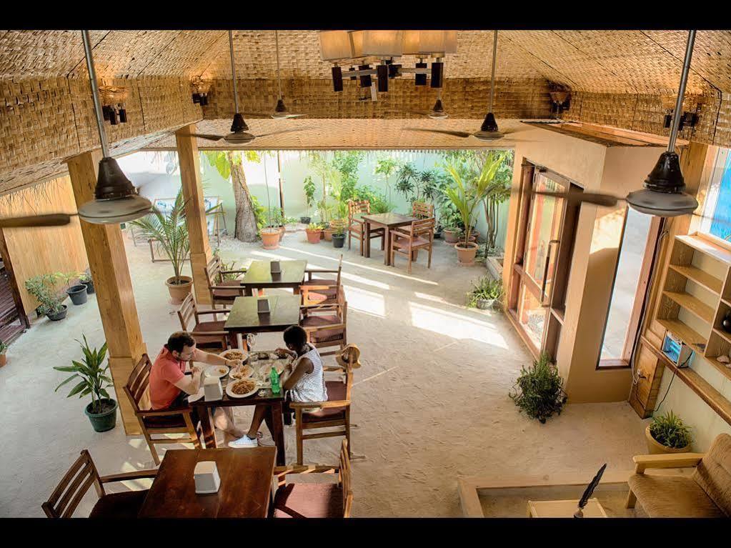 Narnia Maldives Hotel остров Маафуши Екстериор снимка